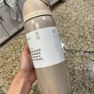 Owala Holiday Magic 32 Oz